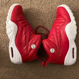 Nike air size 11 for men color red and white